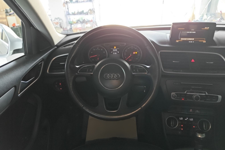 Audi Q3 2017 #11 Audi Q3 2017 car image #11