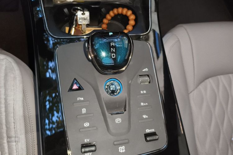 BYD Han 2024 imagem de carro #16