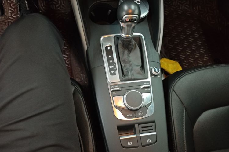 Audi A3 2019 #14 Audi A3 2019 car image #14