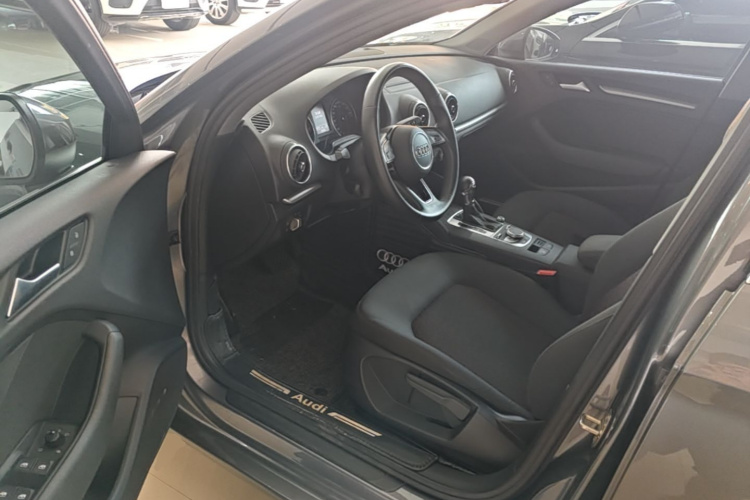 Audi A3 2020 car image #16
