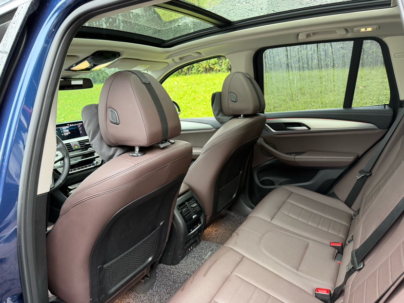 BMW iX3 2021 #4 BMW iX3 2021 car image #4