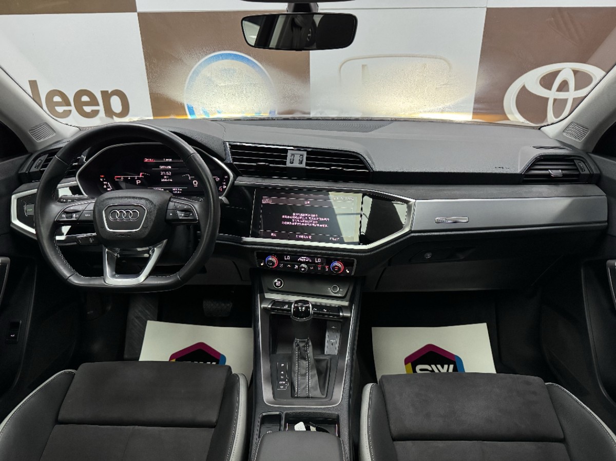 Audi Q3 2022 #10 Audi Q3 2022 car image #10