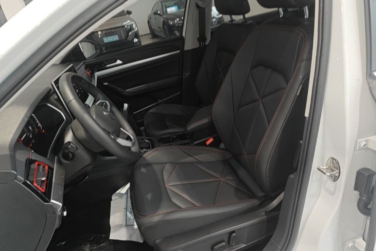 Volkswagen Lavida 2025 car image #15