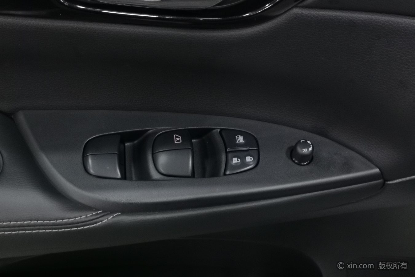 Nissan TIIDA 2023 car image #9
