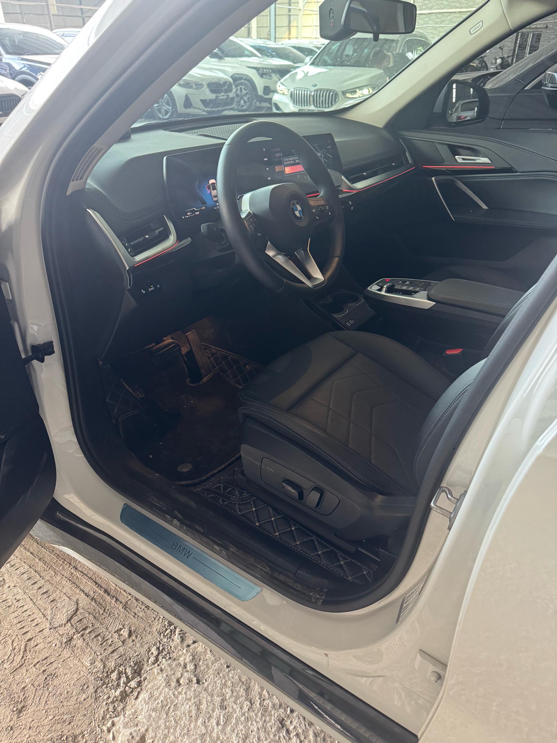 BMW X1 2024 #6 BMW X1 2024 صورة سيارة #6