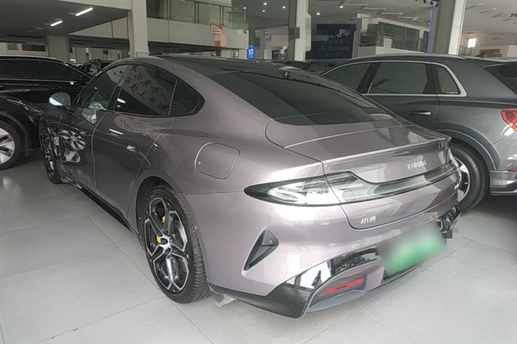 MI SU7 2025 car image #5