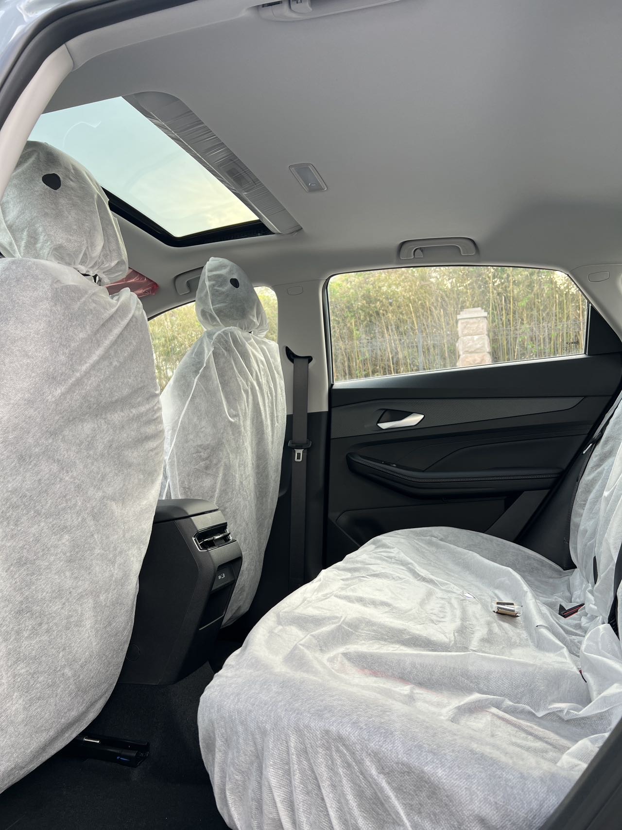 GEELY Binray 2026 image de voiture #9