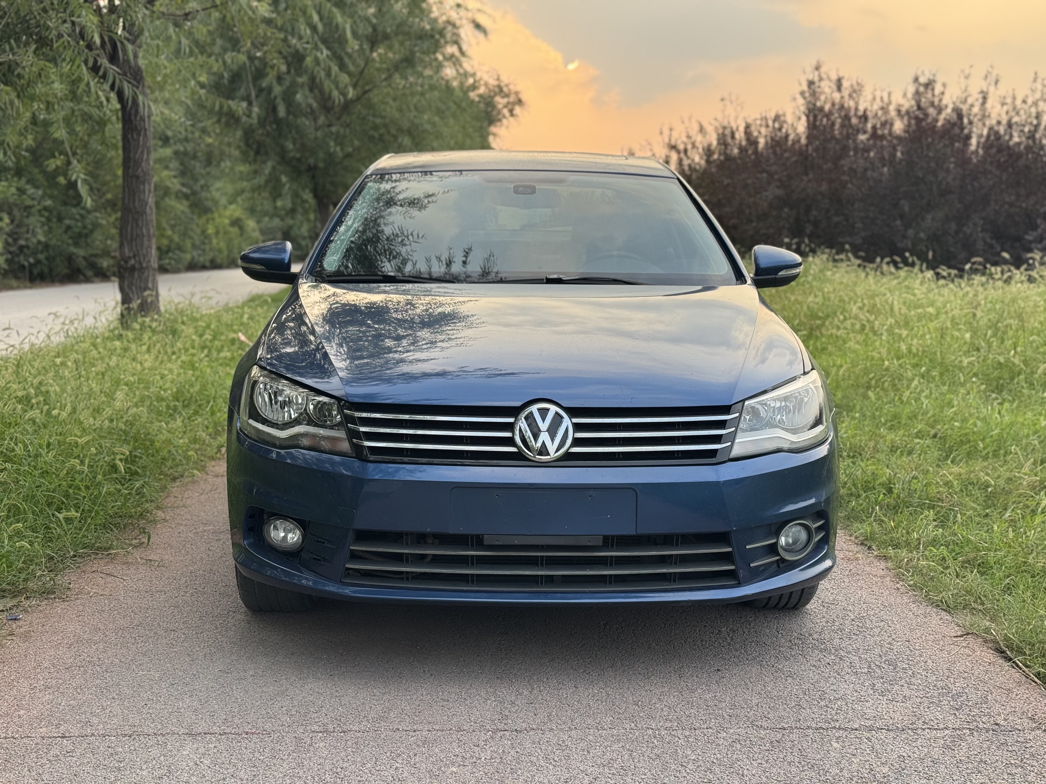 Volkswagen Bora 2013 #4 Volkswagen Bora 2013 изображение автомобиля #4