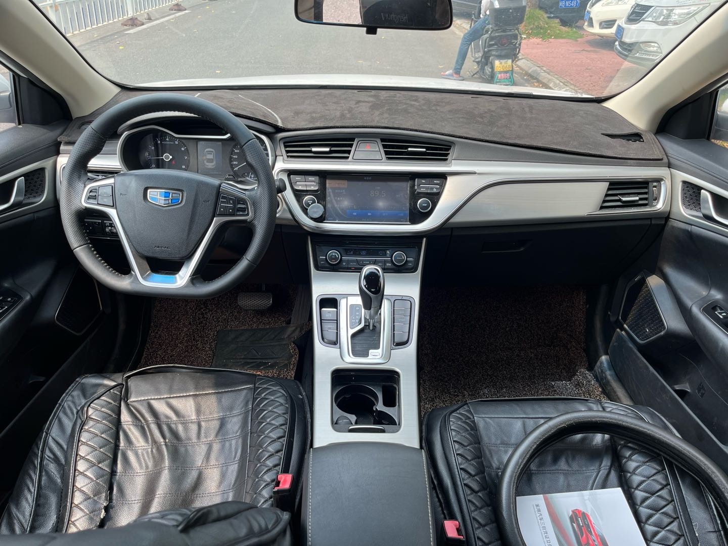 GEELY Emgrand GL 2017 صورة سيارة #11