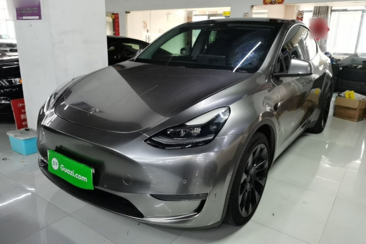 Tesla Model Y 2021 #2 Tesla Model Y 2021 car image #2