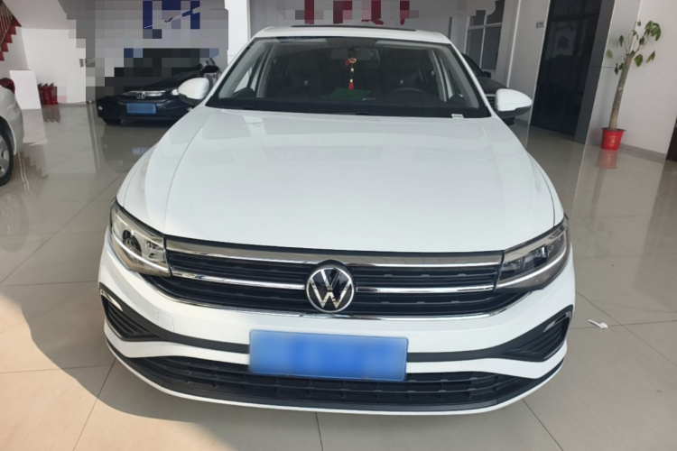 Volkswagen Bora 2025 car image #3