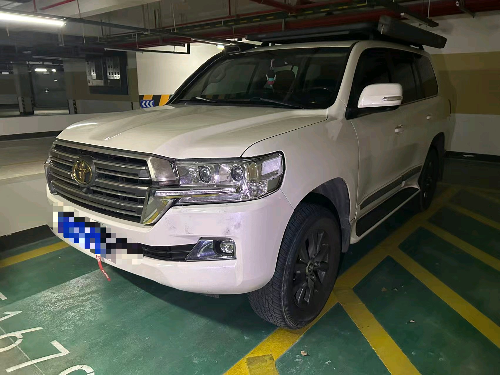 Toyota Land Cruiser (Imported) 2019 car image 