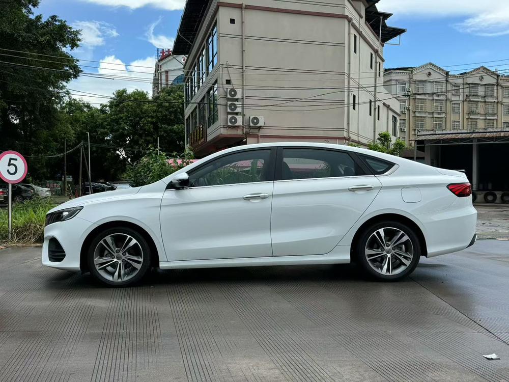 GEELY Binray 2020 car image #4