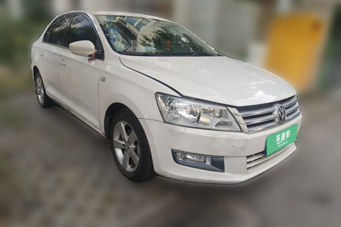 Volkswagen Santana 2015 car image #2