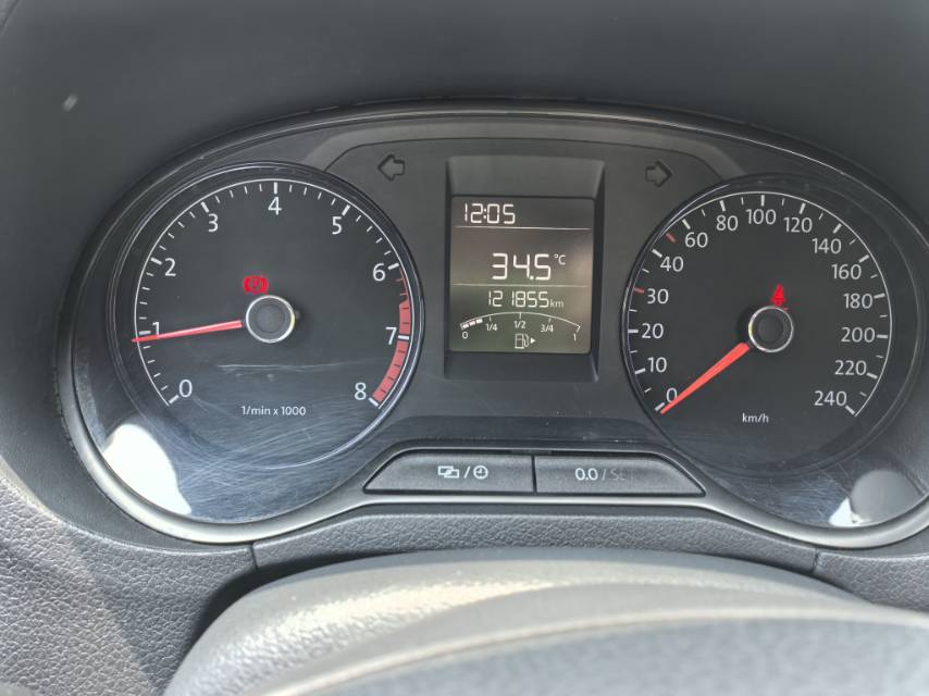 Volkswagen Polo 2015 immagine di auto #9