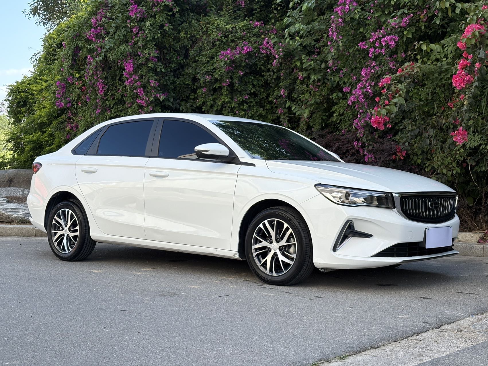 GEELY Emgrand 2023 #3 GEELY Emgrand 2023 car image #3