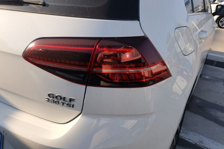 Volkswagen Golf 2018 #8 Volkswagen Golf 2018 car image #8