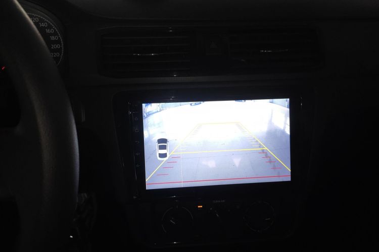 Volkswagen Santana 2021 car image #13