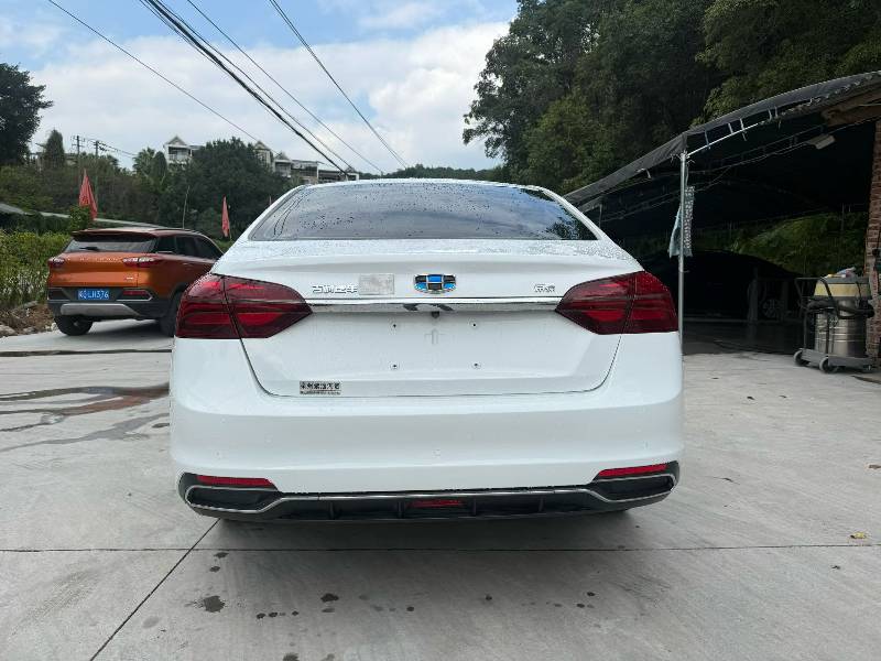 GEELY Emgrand 2019 car image #4