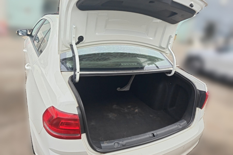 Volkswagen Lavida 2019 #21 Volkswagen Lavida 2019 car image #21