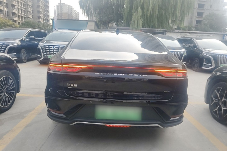 BYD Han 2025 #6 BYD Han 2025 car image #6