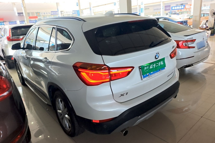 BMW X1 2018 #5 BMW X1 2018 car image #5