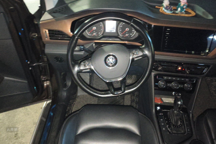 Volkswagen Tharu 2020 car image #12