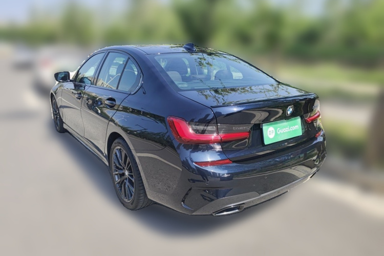 BMW 3 Series 2021 #5 BMW 3 Series 2021 car image #5