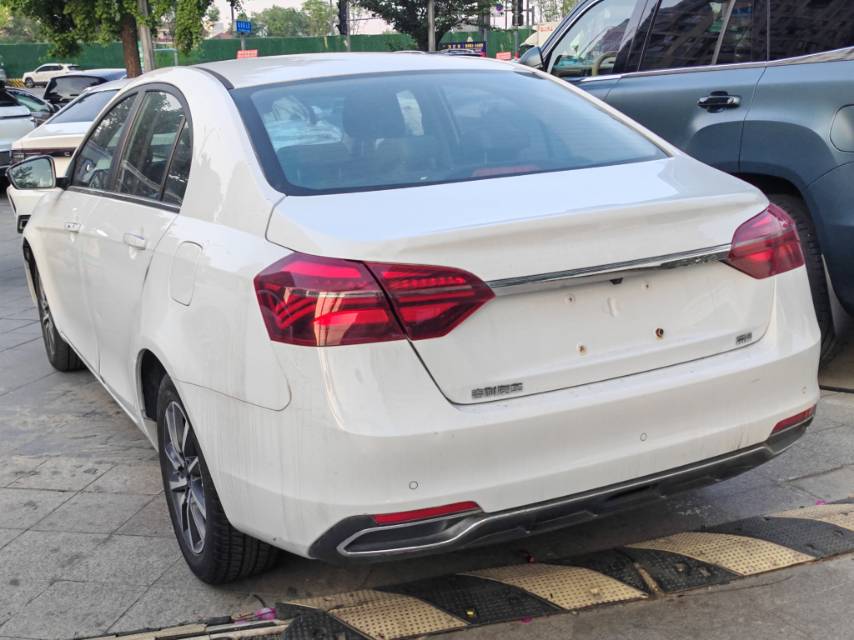 GEELY Emgrand 2020 #5 GEELY Emgrand 2020 imagen de coche #5