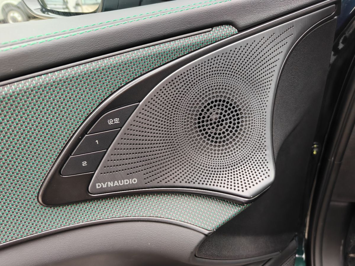 BYD Han 2023 car image #12