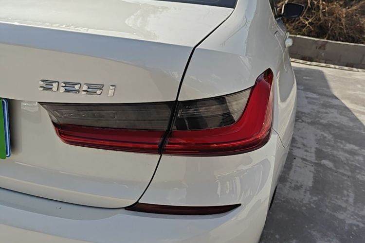 BMW 3 Series 2020 #8 BMW 3 Series 2020 car image #8