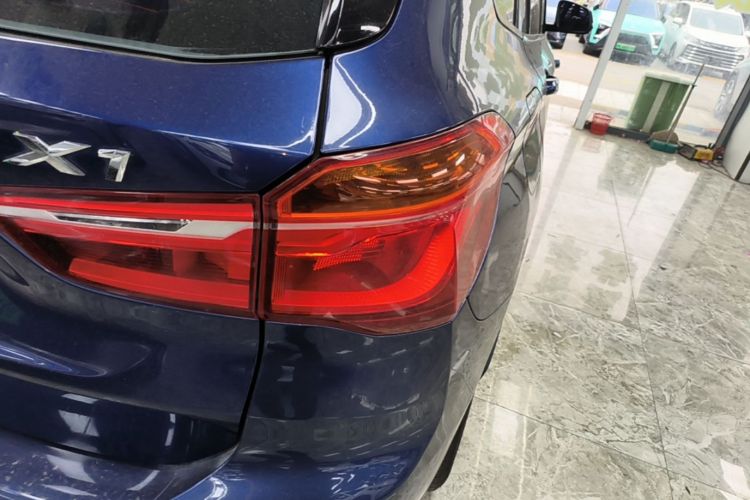 BMW X1 2018 #8 BMW X1 2018 car image #8