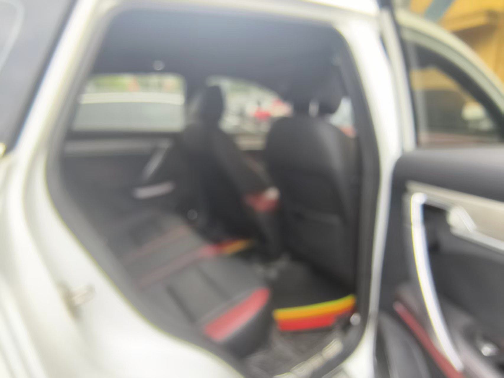 GEELY Coolray 2018 image de voiture #5