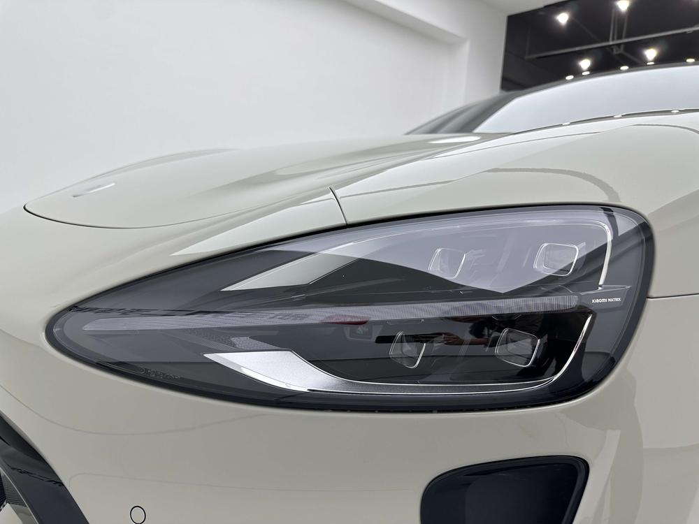 2025 car image #8