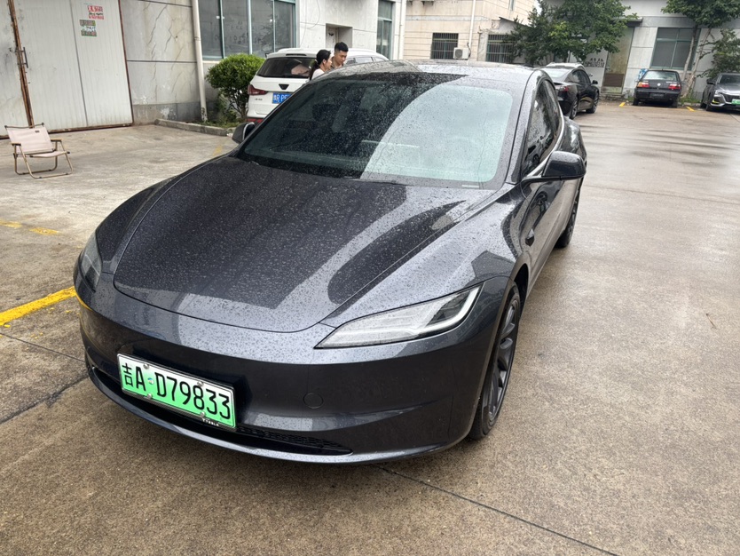 Tesla Model 3 2024 Tesla Model 3 2024 car image