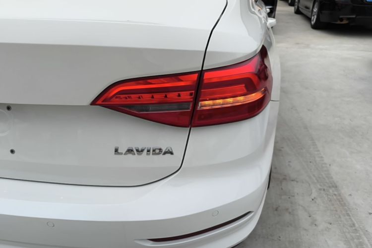 Volkswagen Lavida 2020 #8 Volkswagen Lavida 2020 car image #8