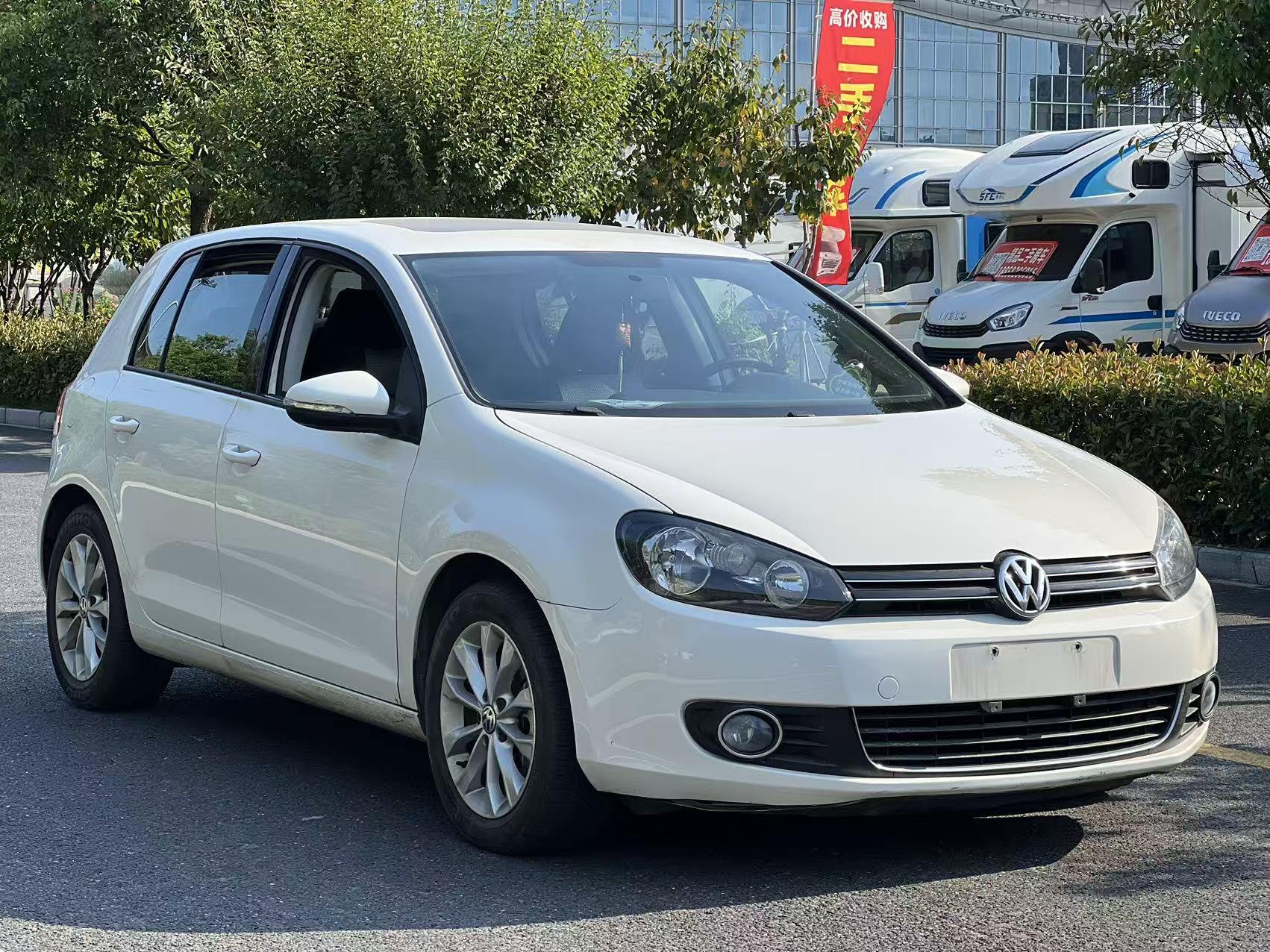 Volkswagen Golf 2011 #3 Volkswagen Golf 2011 car image #3