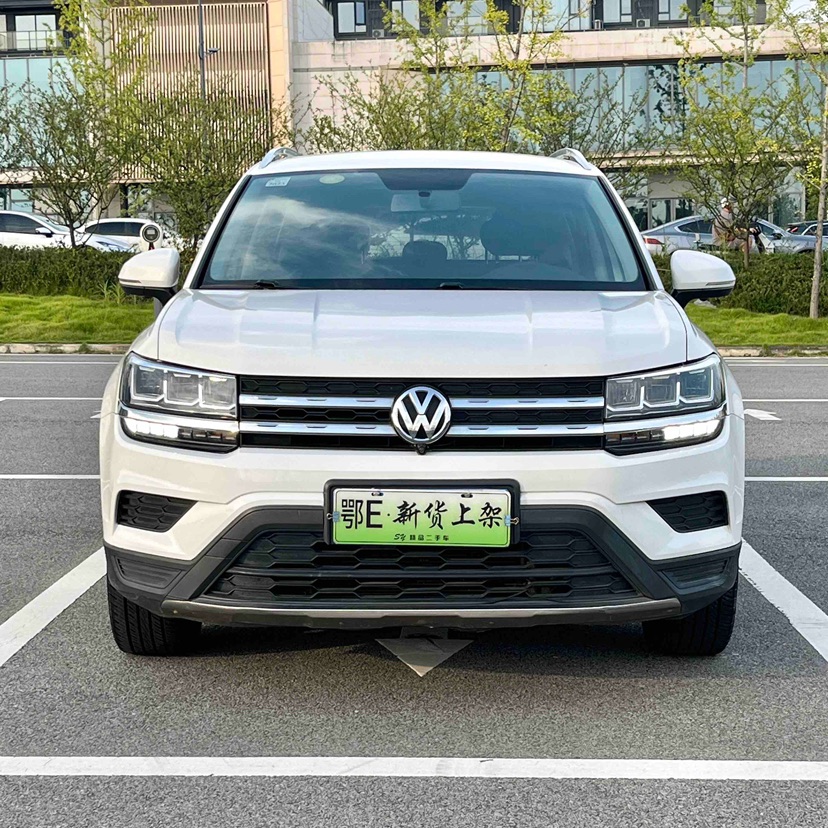 Volkswagen Tharu 2019 immagine di auto #2