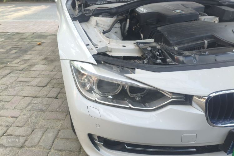 BMW 3 Series 2015 immagine di auto #8