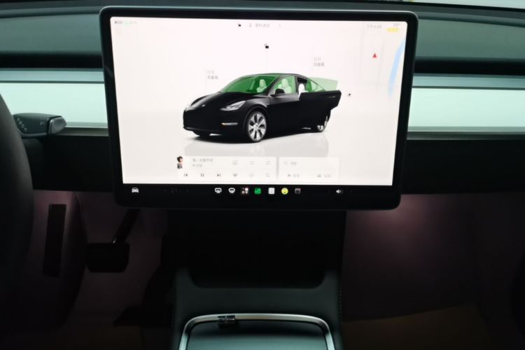 Tesla Model Y 2023 #17 Tesla Model Y 2023 изображение автомобиля #17