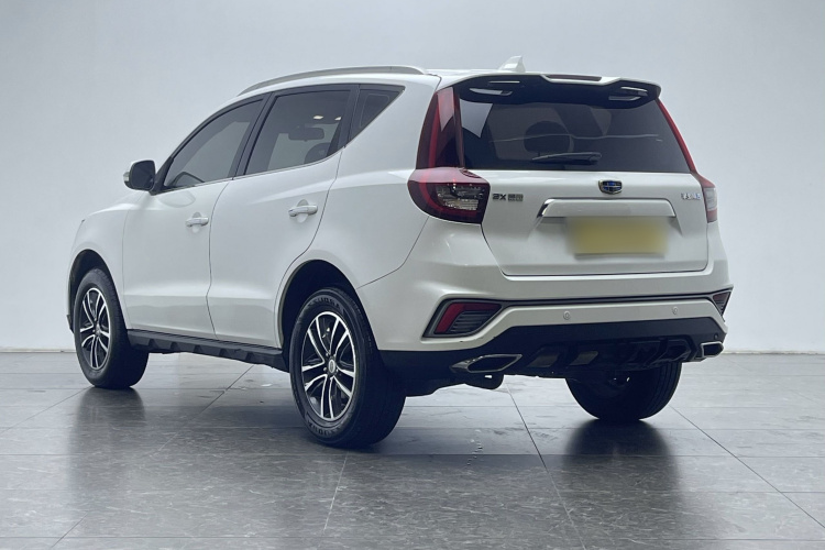 GEELY Vision X6 2019 image de voiture #7
