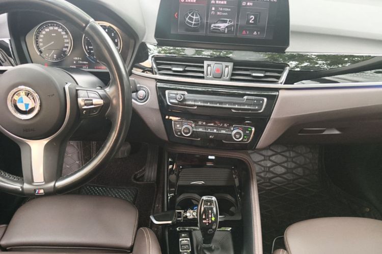 BMW X1 2020 car image #13