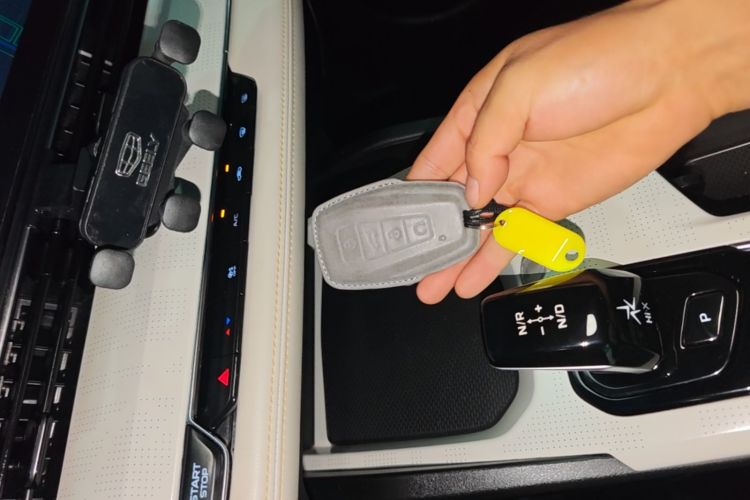 GEELY Emgrand L HiP 2022 car image #9