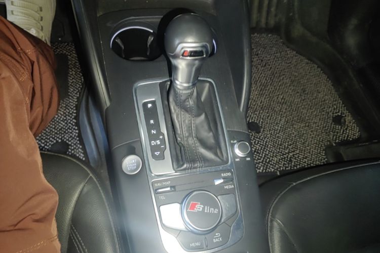 Audi A3 2020 car image #14