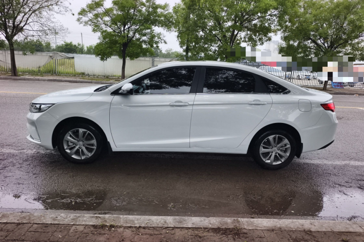 GEELY Emgrand GL 2021 image de voiture #4