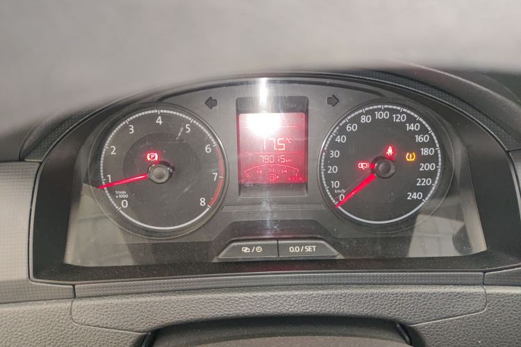 Volkswagen Santana 2019 #12 Volkswagen Santana 2019 car image #12
