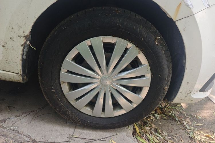 Volkswagen Santana 2018 car image #9