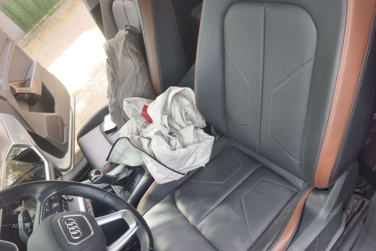 Audi Q3 2021 image de voiture #17