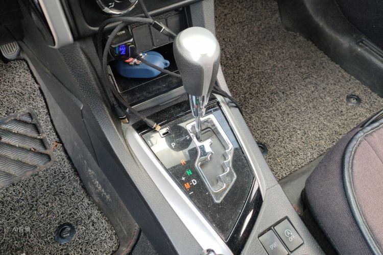 Toyota Corolla 2017 #16 Toyota Corolla 2017 car image #16