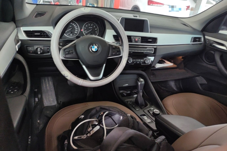 BMW X1 2017 #10 BMW X1 2017 car image #10